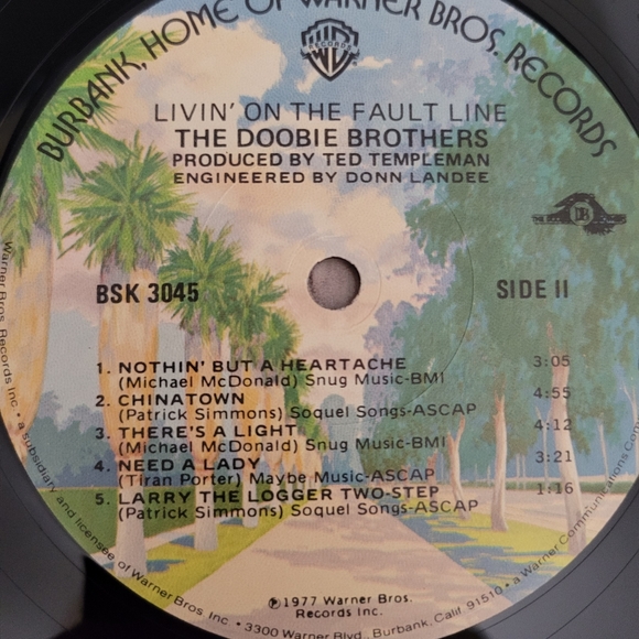 The Doobie Brothers "Livin' on the Fault Line" Album, see pics for songs! - Picture 3 of 4